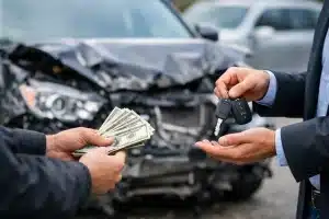 How to Sell Damaged Car for Cash Without Delays